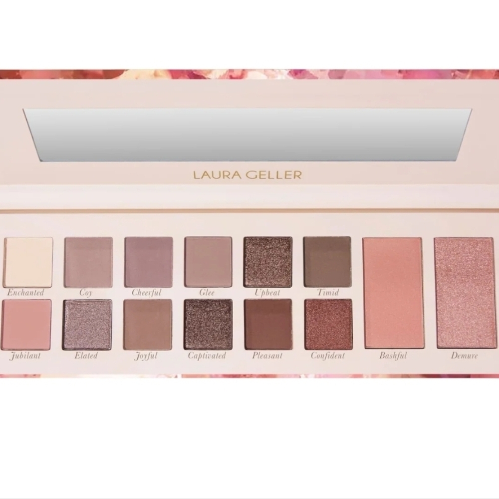 Lauras Essentials Blushing Beauty 12 Multi-Finish Palette